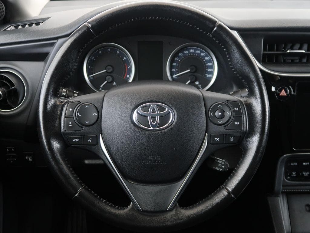 2017 Toyota COROLLA - 15