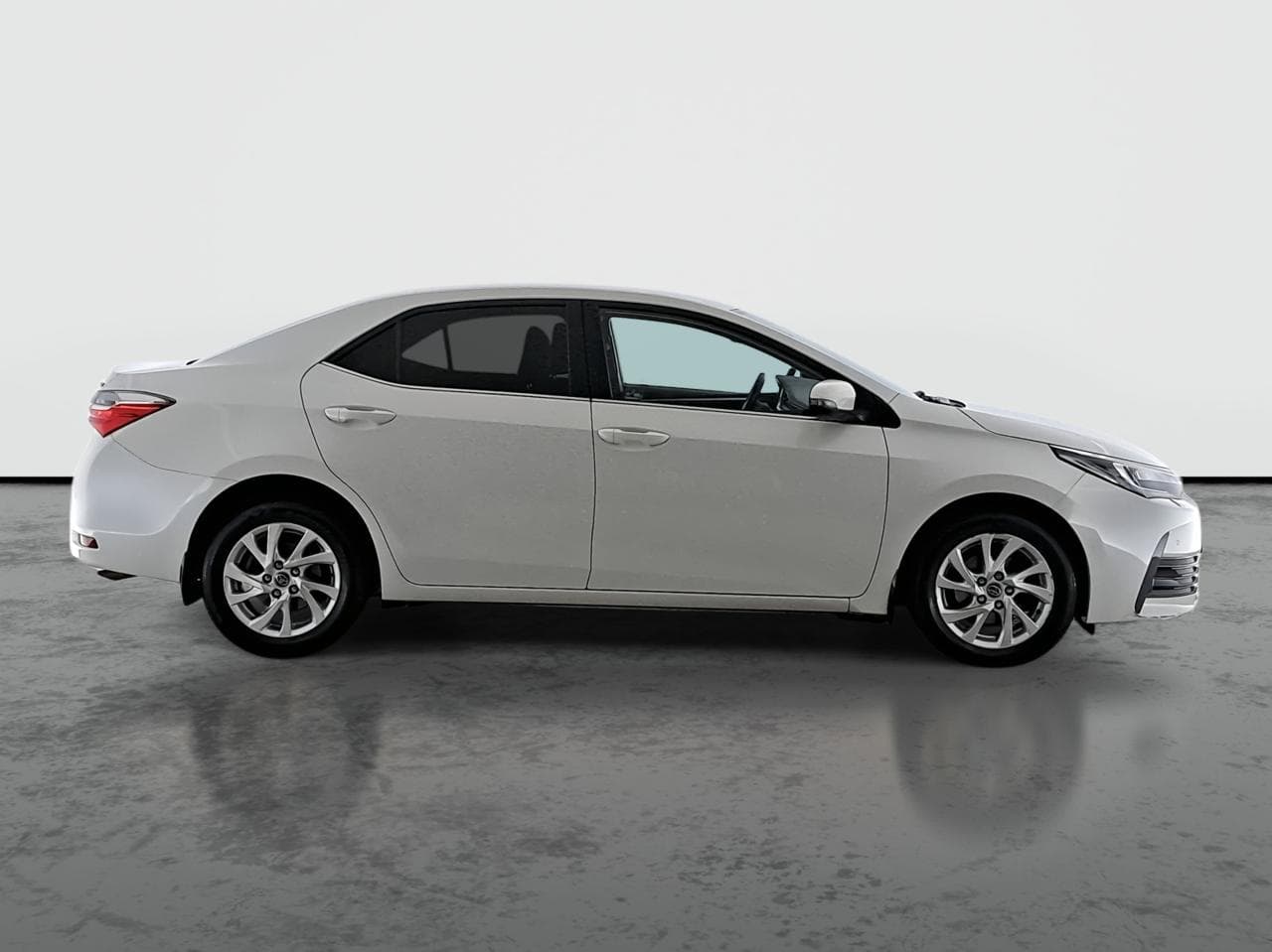 2018 Toyota COROLLA - 8