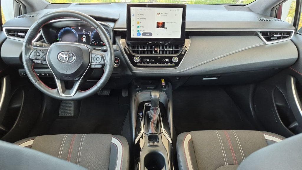 2024 Toyota COROLLA - 12