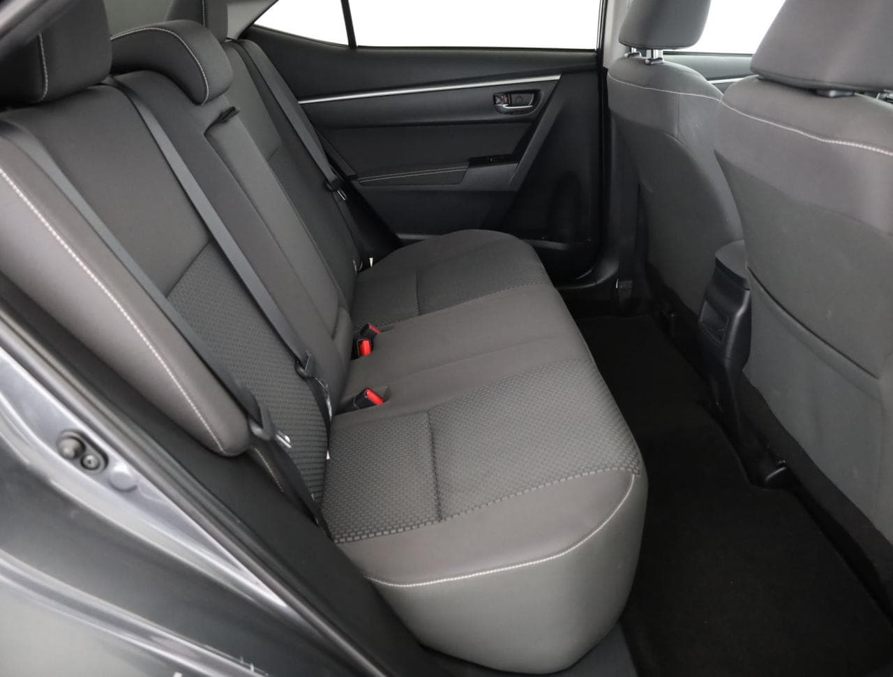 2018 Toyota COROLLA - 11