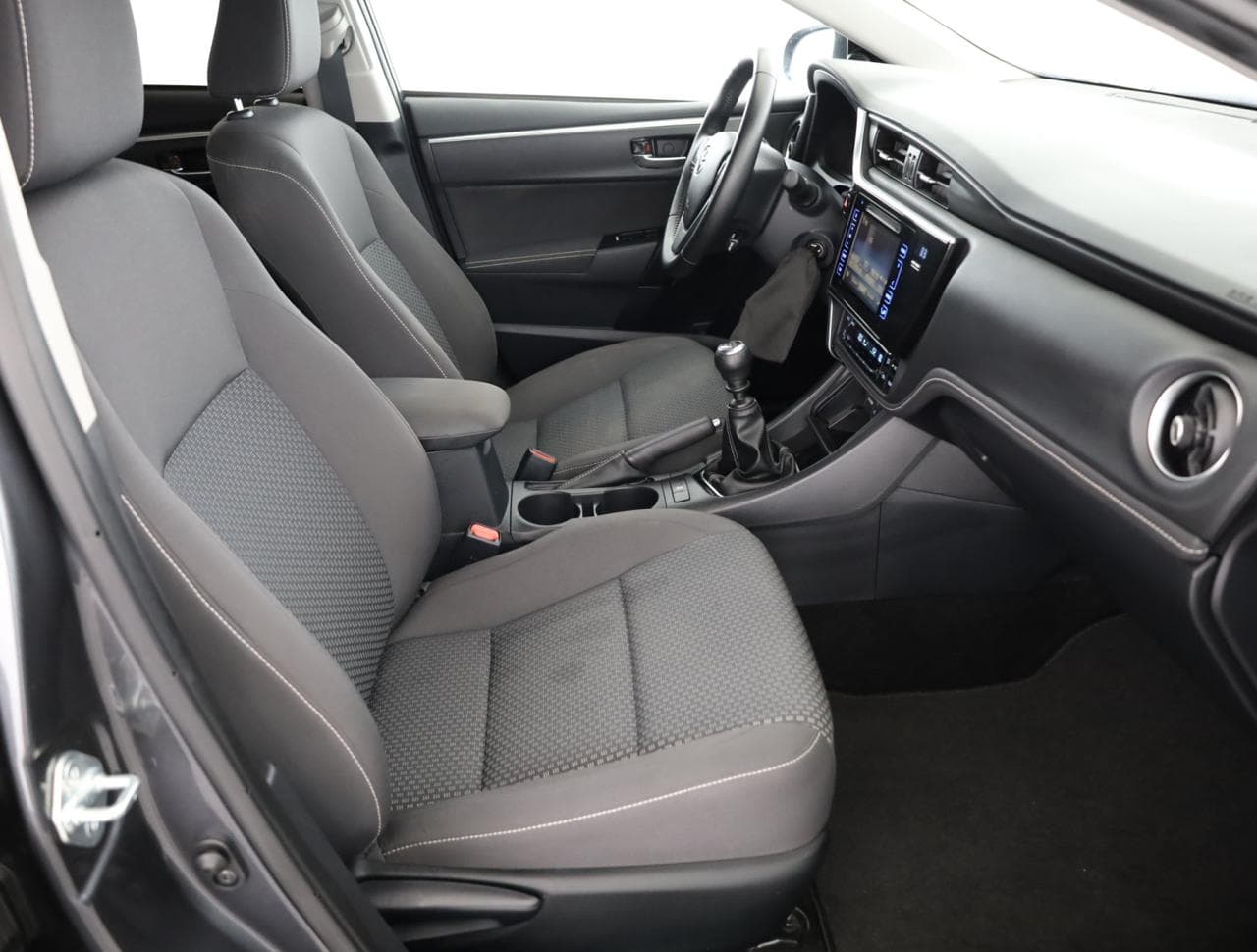 2018 Toyota COROLLA - 10