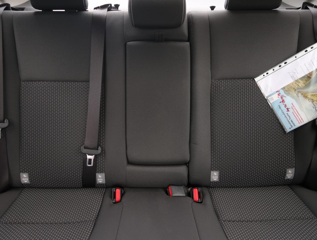 2018 Toyota COROLLA - 14
