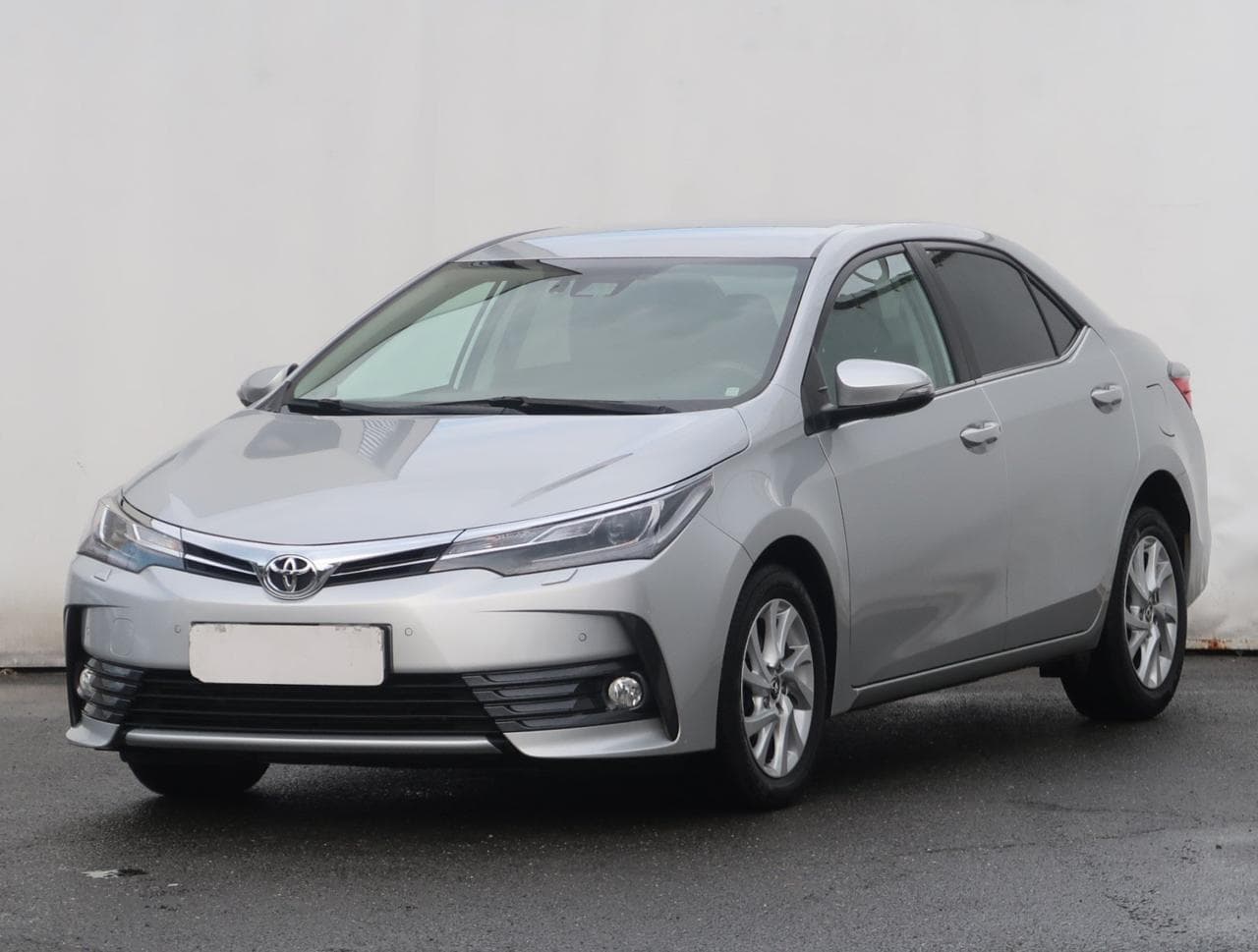 2018 Toyota COROLLA - 3