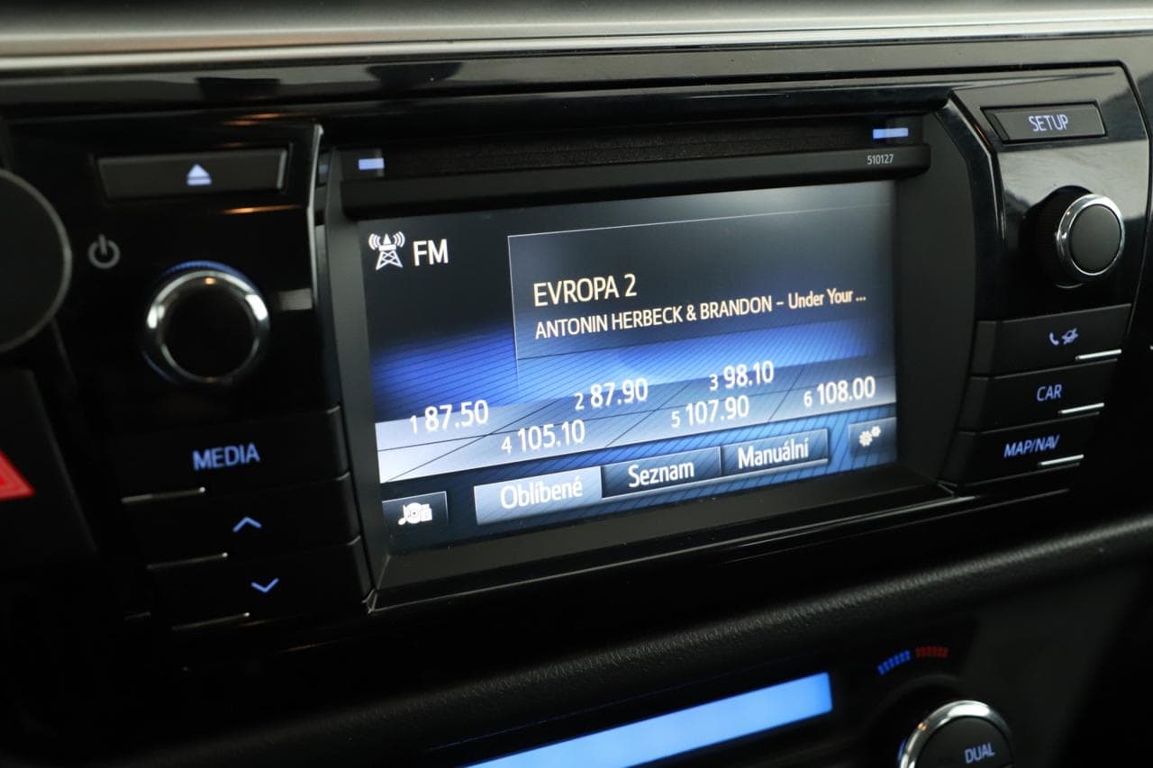 2016 Toyota COROLLA - 15