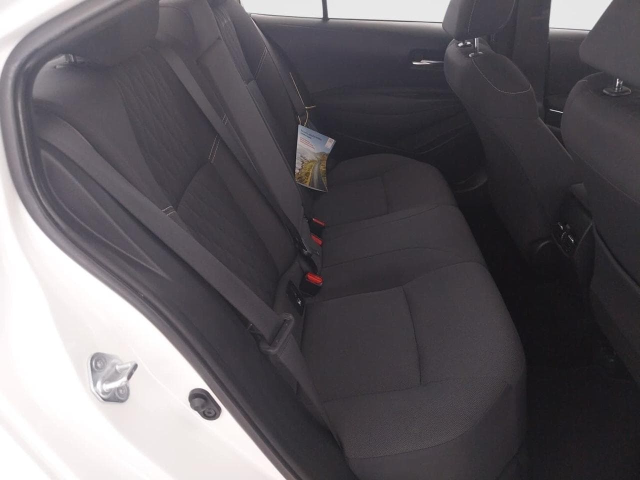2019 Toyota COROLLA - 13