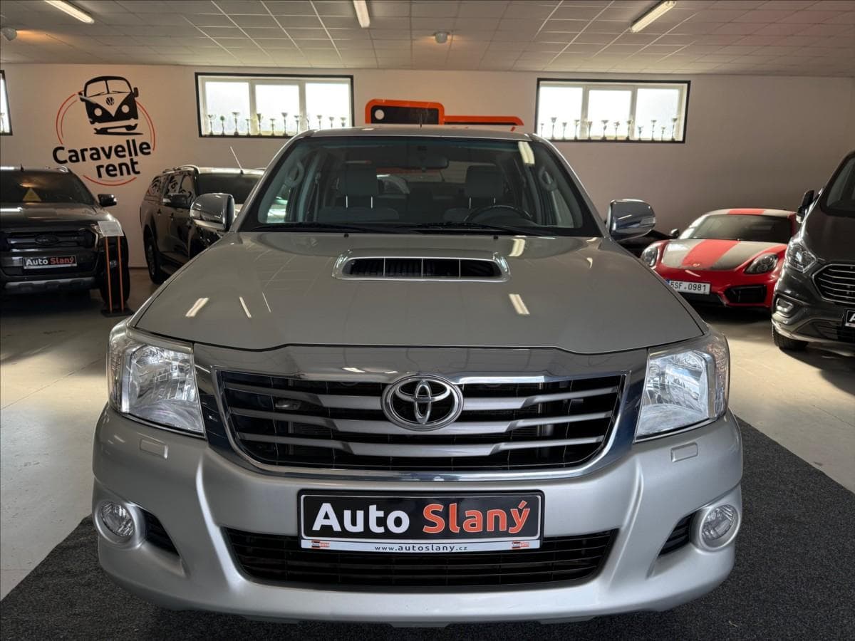 2012 Toyota Hilux - 7