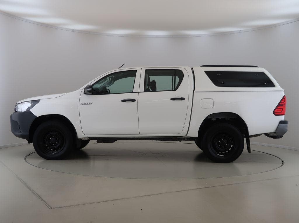 2019 Toyota HILUX - 8