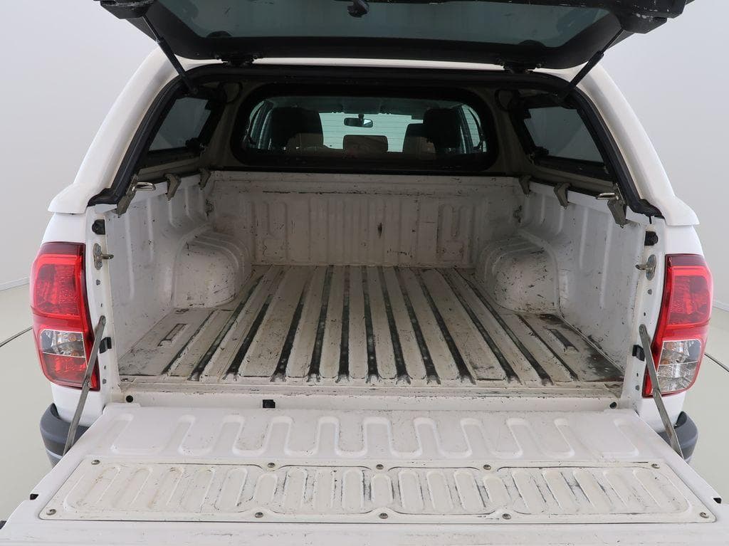 2019 Toyota HILUX - 12