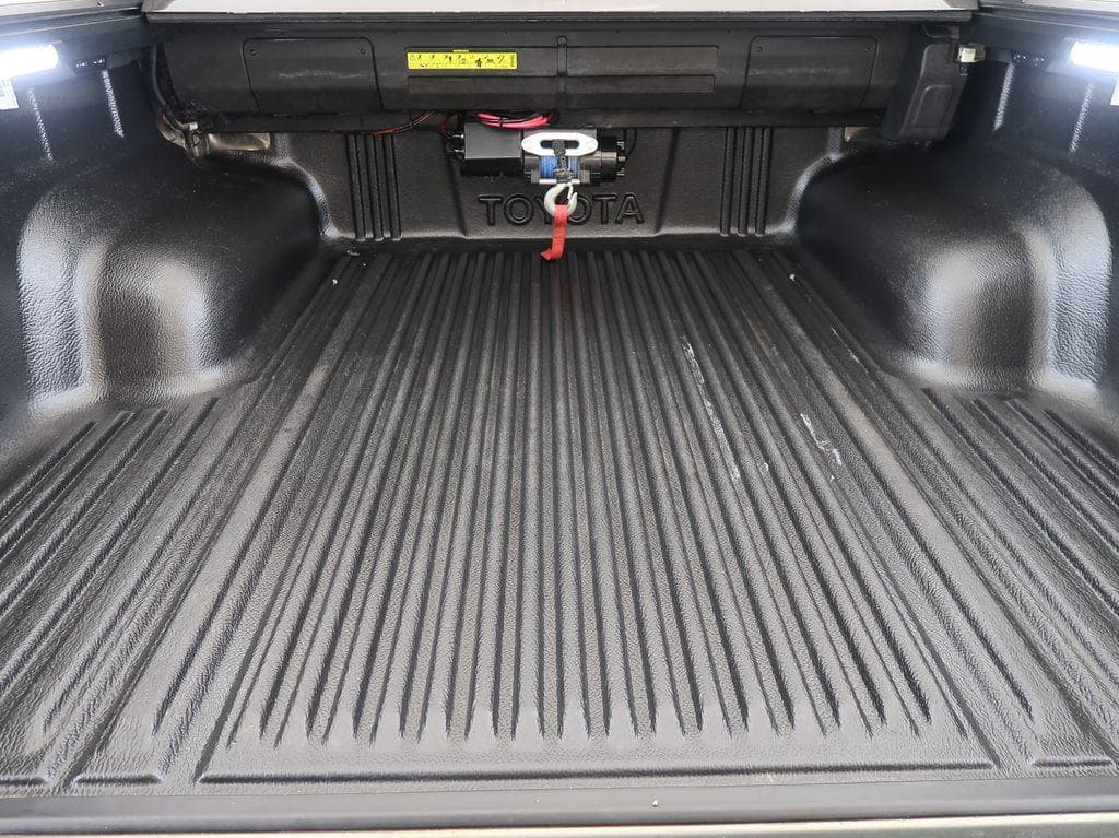 2022 Toyota HILUX - 12
