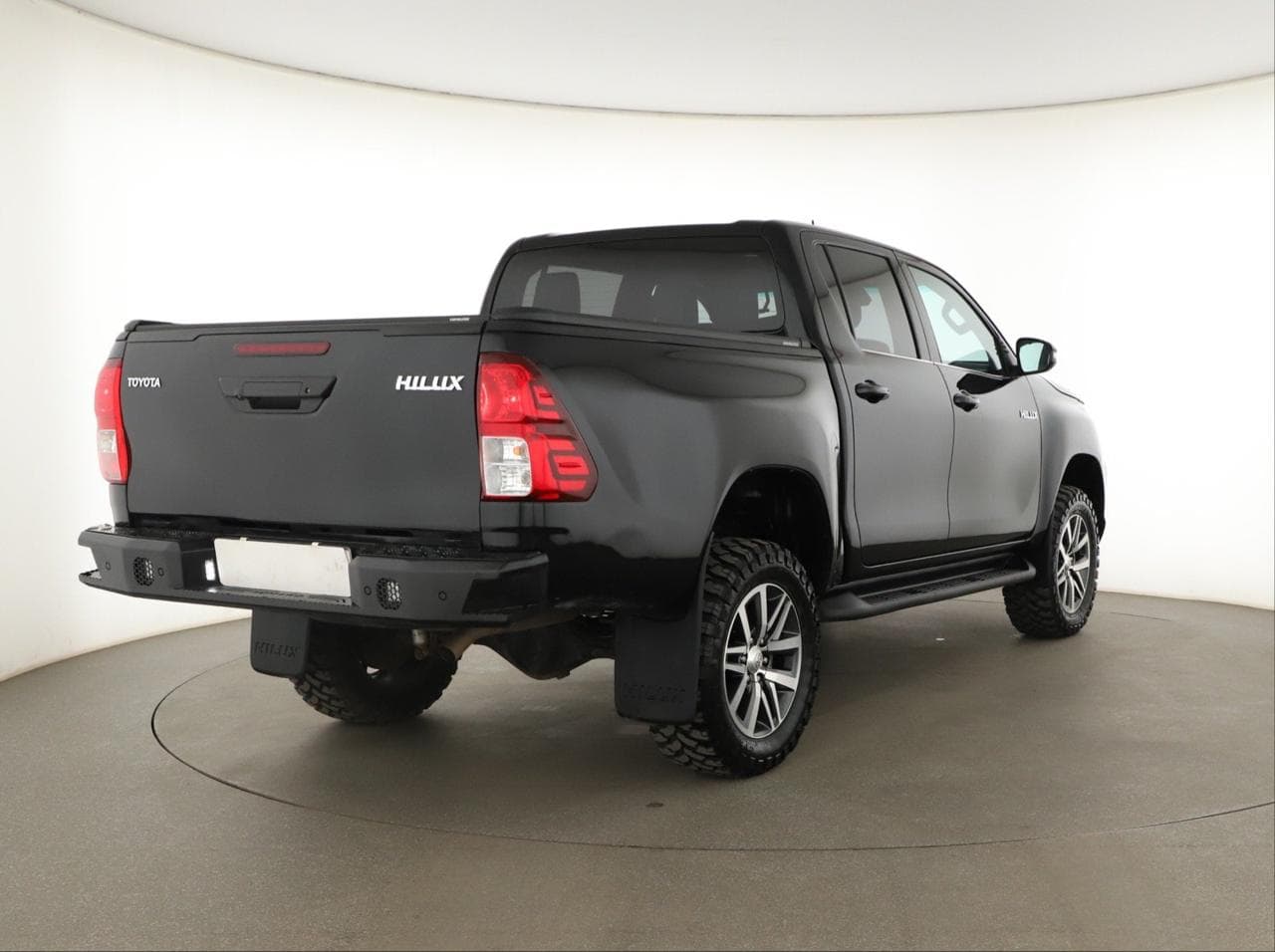 2019 Toyota HILUX - 7
