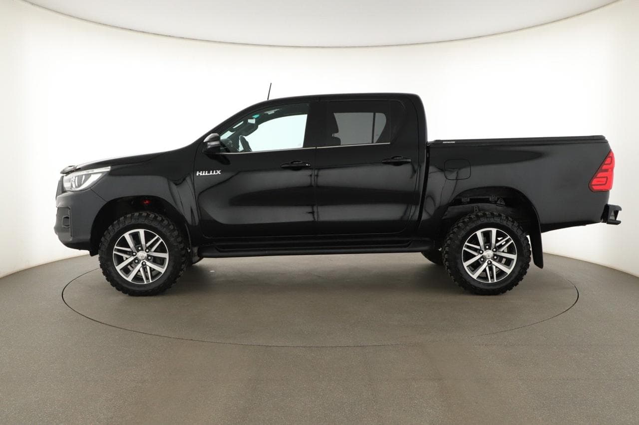 2019 Toyota HILUX - 4