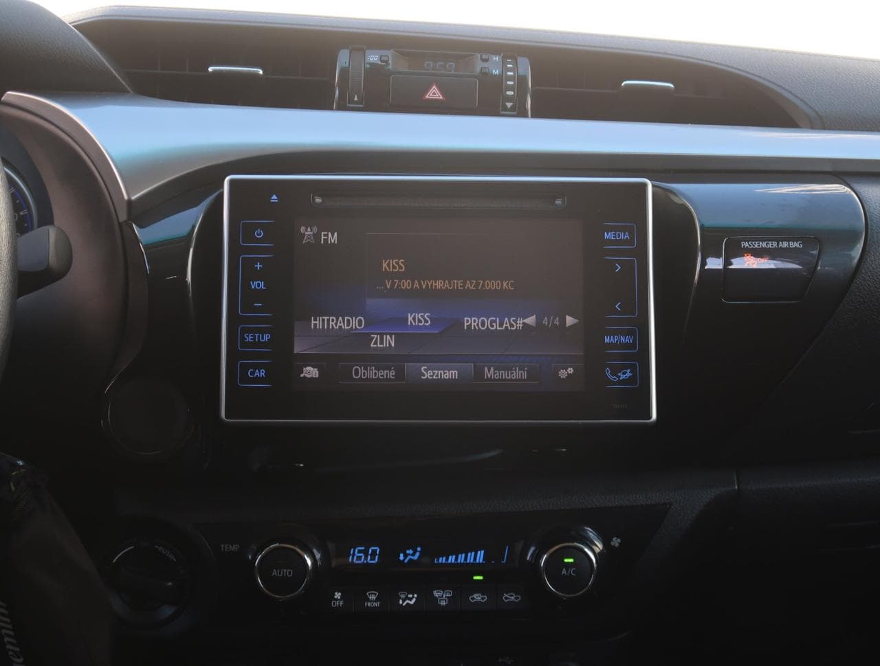2019 Toyota HILUX - 18