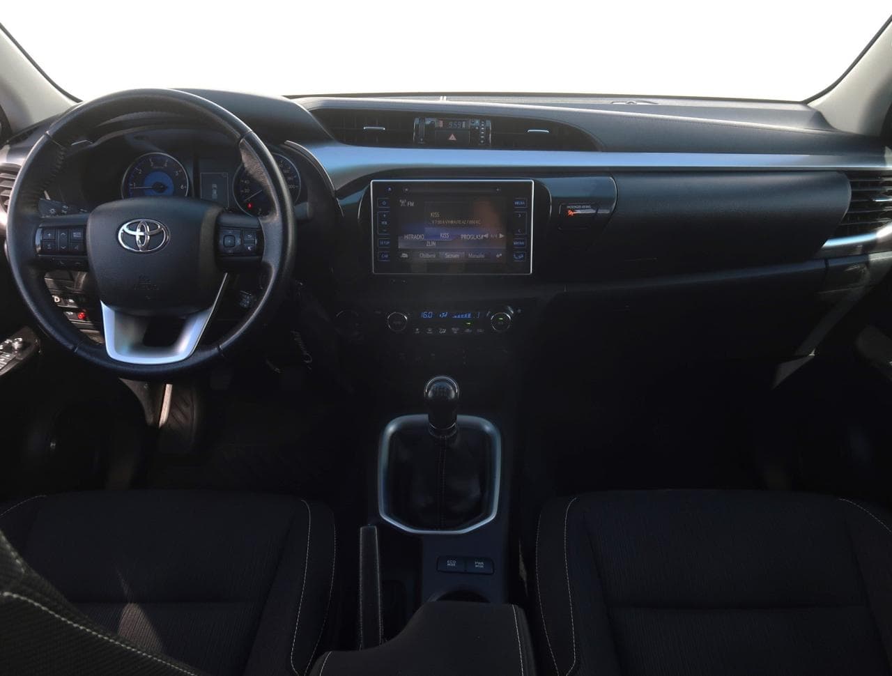 2019 Toyota HILUX - 10