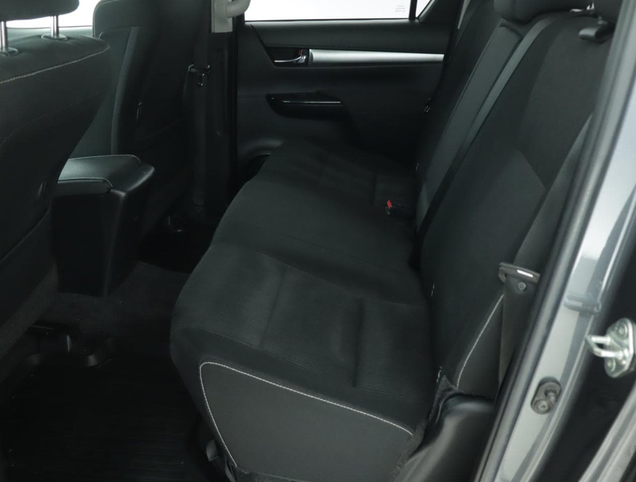 2020 Toyota HILUX - 15