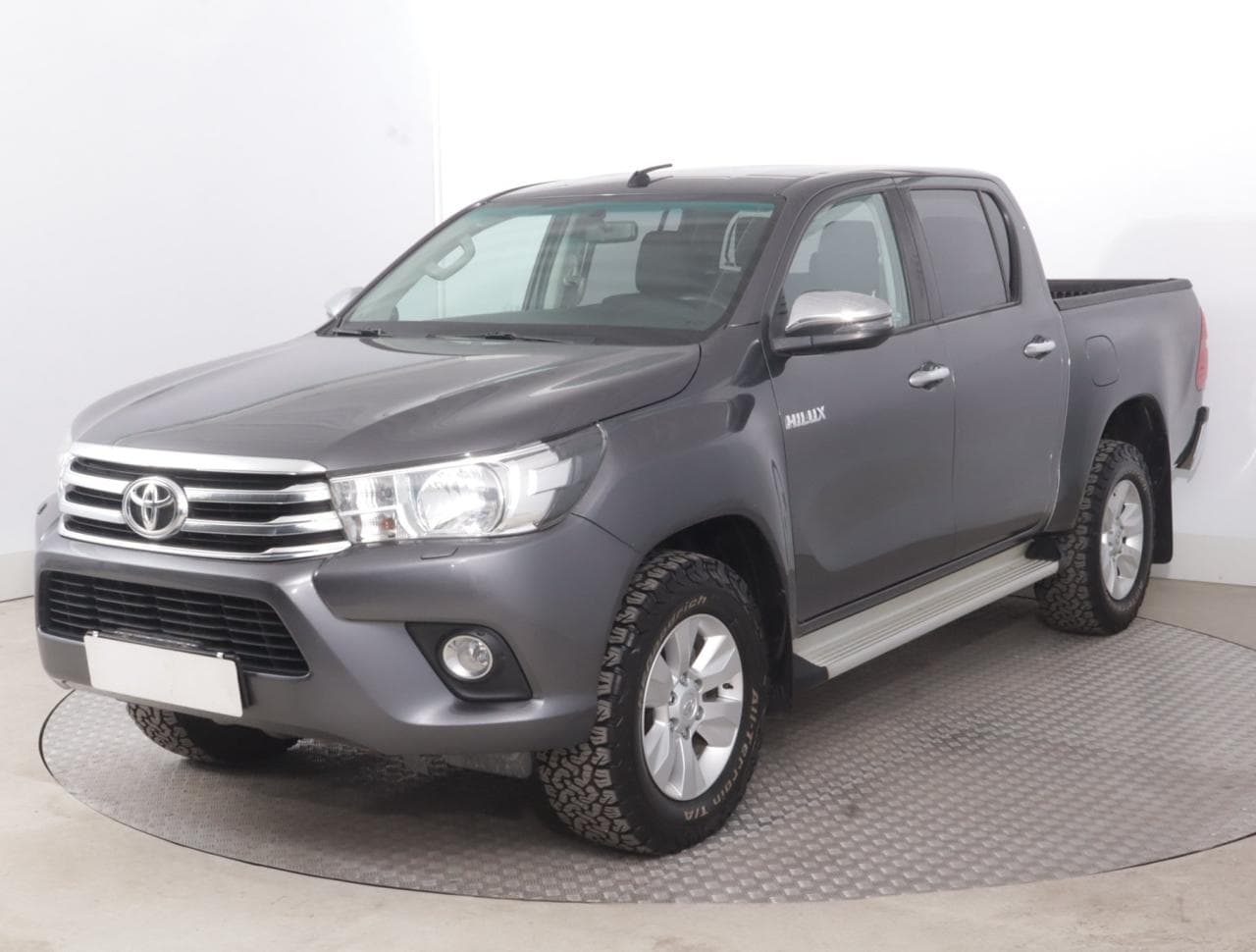 2020 Toyota HILUX - 3