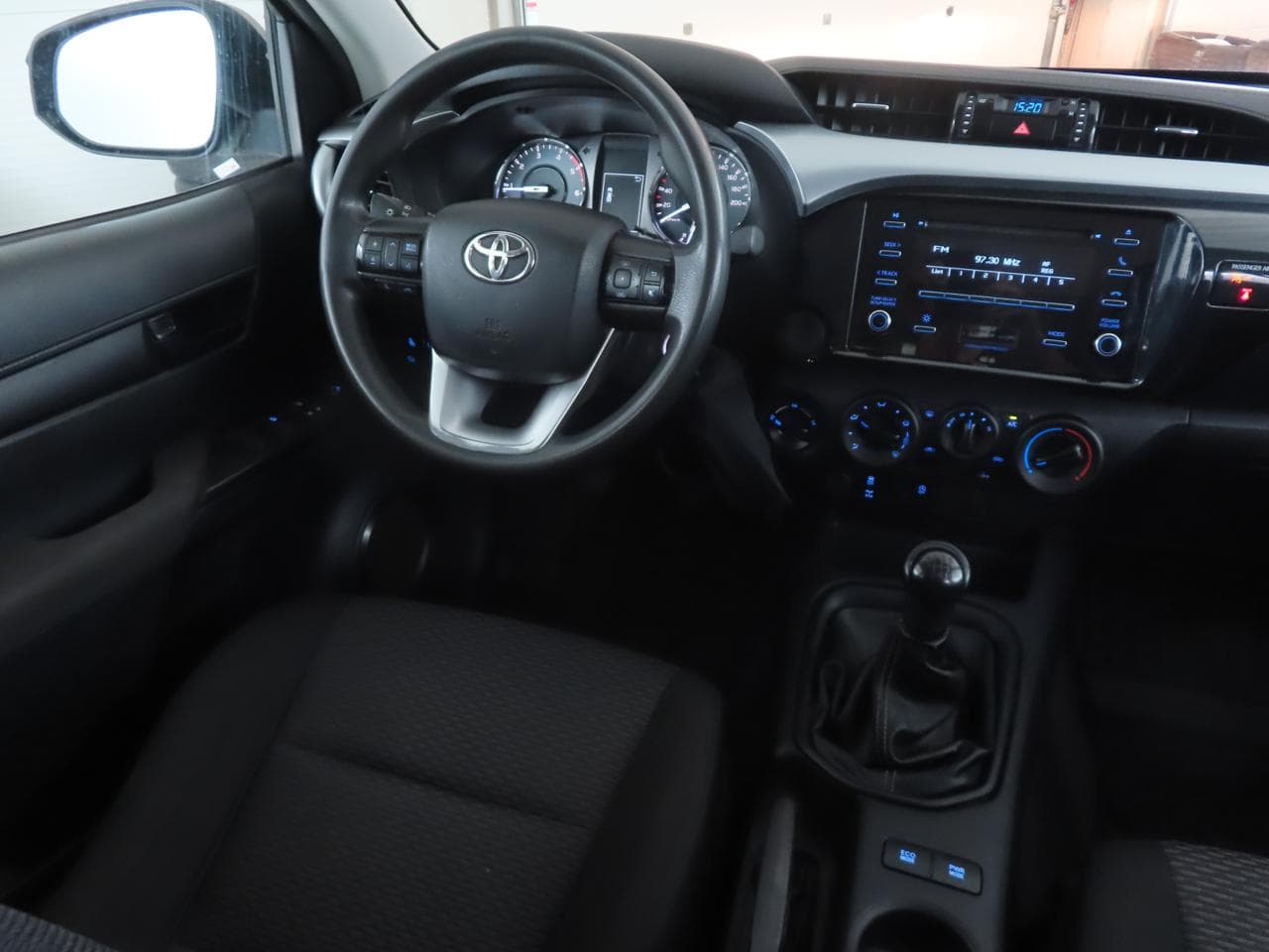 2021 Toyota HILUX - 9