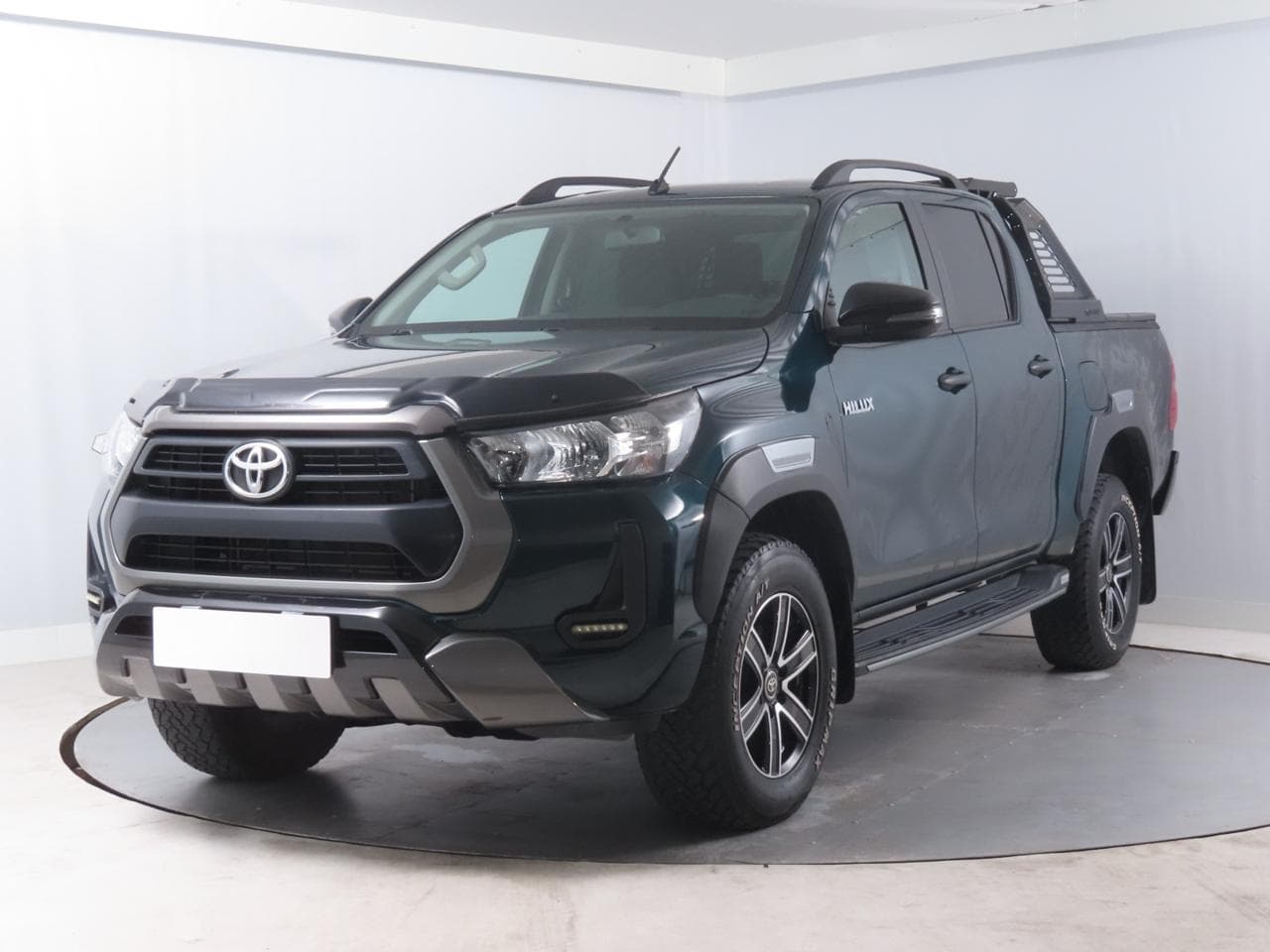 2021 Toyota HILUX - 3