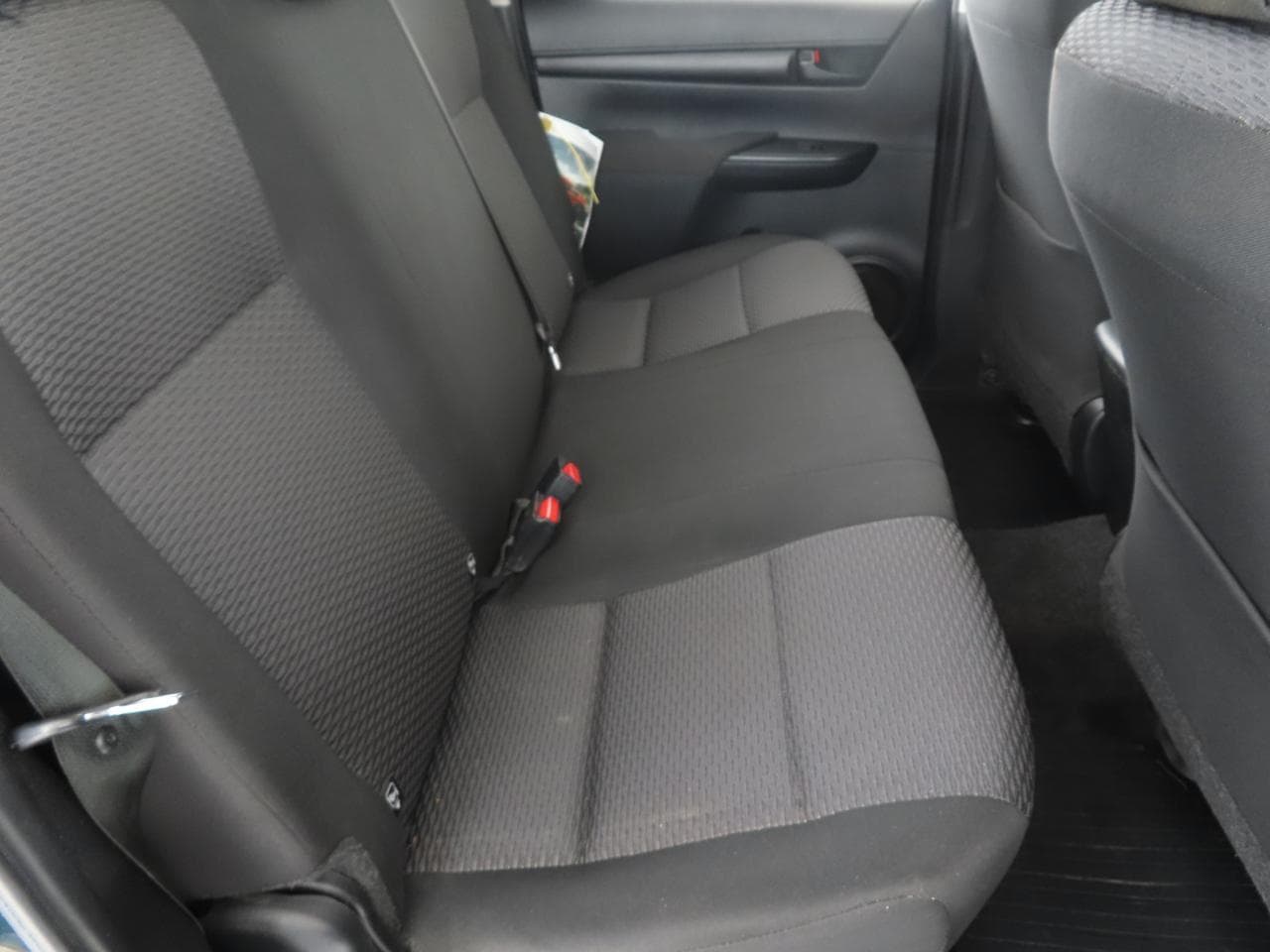 2021 Toyota HILUX - 13