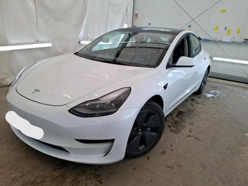 2022 Tesla Model 3 - 3