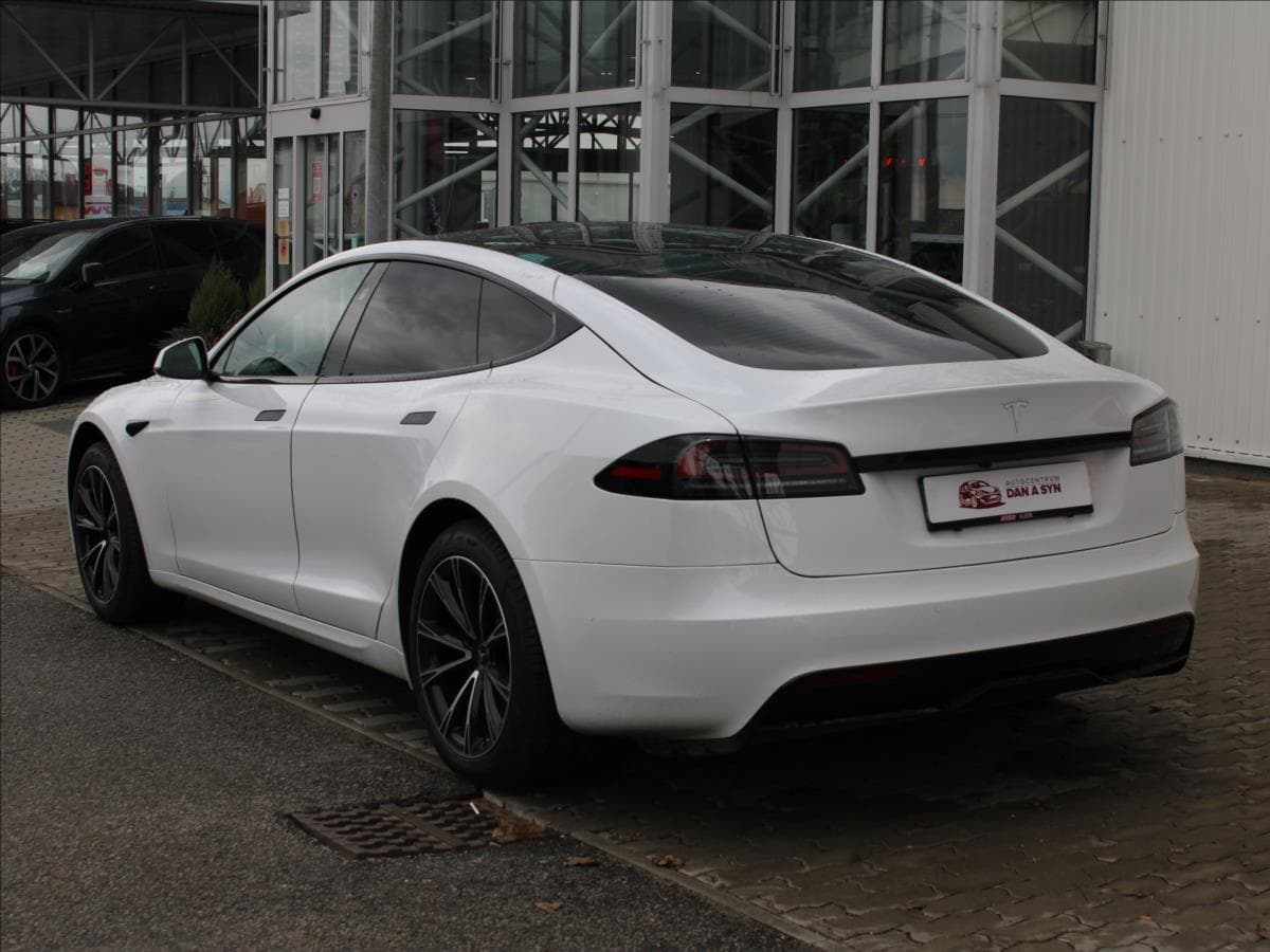 2023 Tesla MODEL S - 4