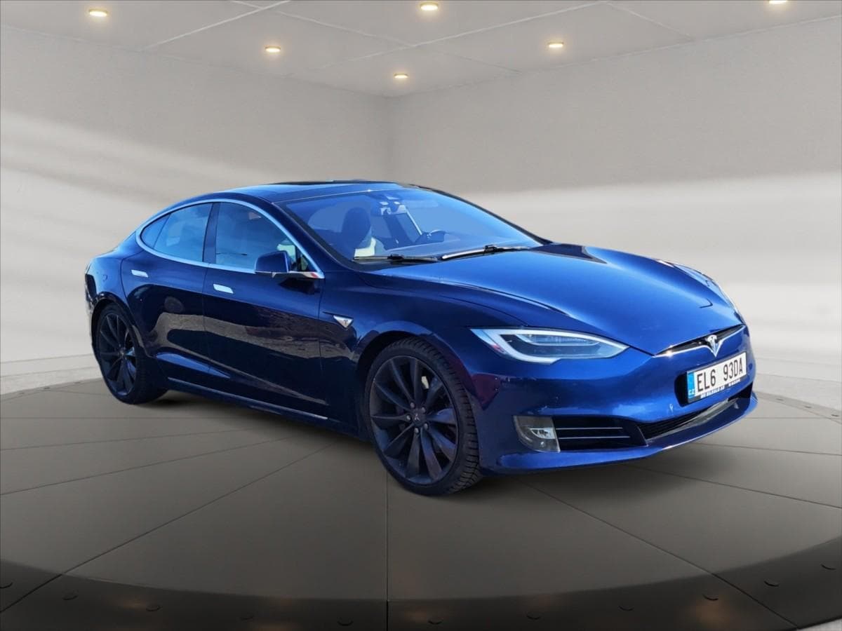 Tesla Model S 0,0 S90D freecharging liftback