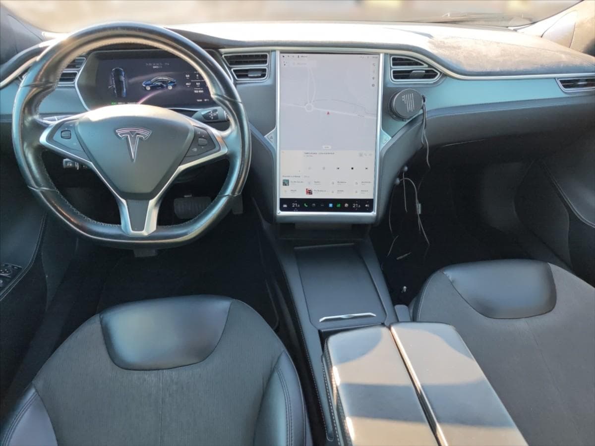 2016 Tesla Model S - 8