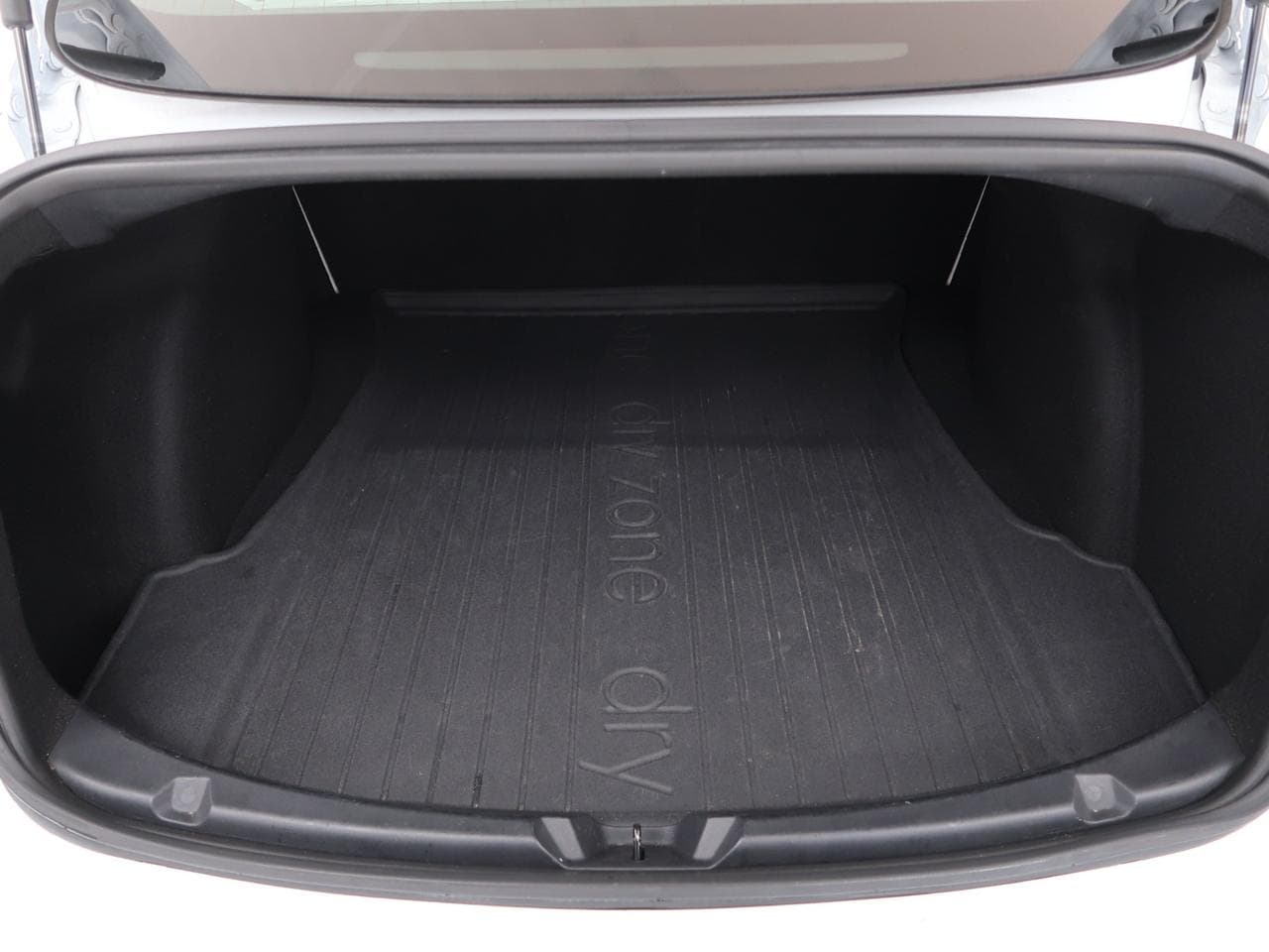 2020 Tesla MODEL 3 - 20