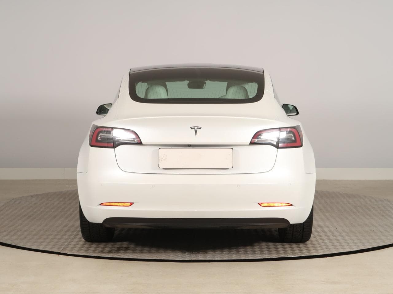 2020 Tesla MODEL 3 - 6