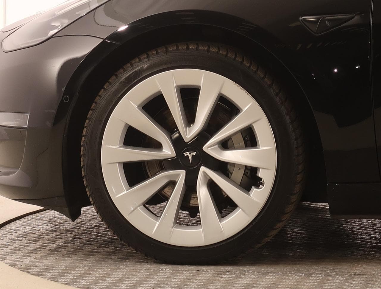 2021 Tesla Model 3 - 20