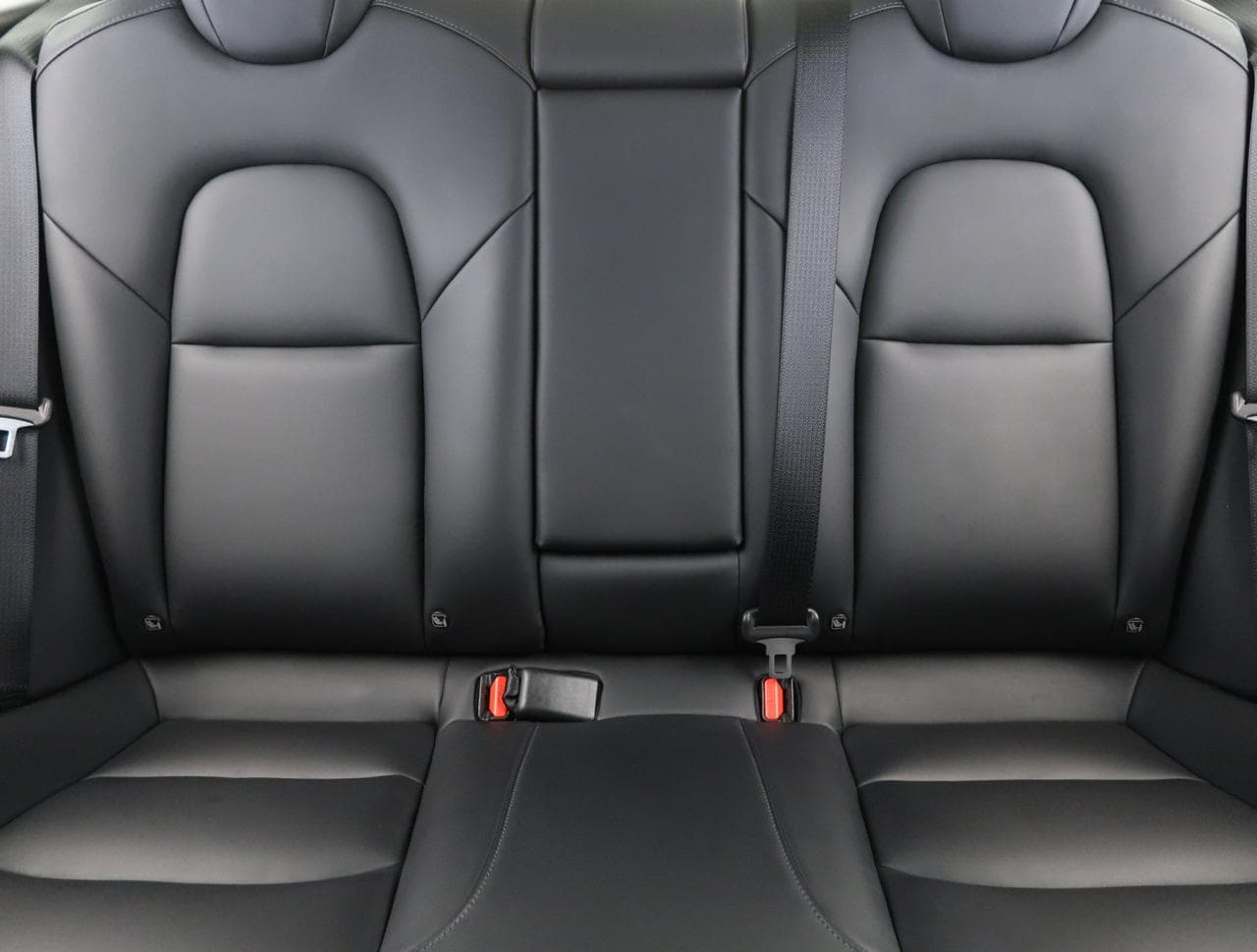 2021 Tesla Model 3 - 14