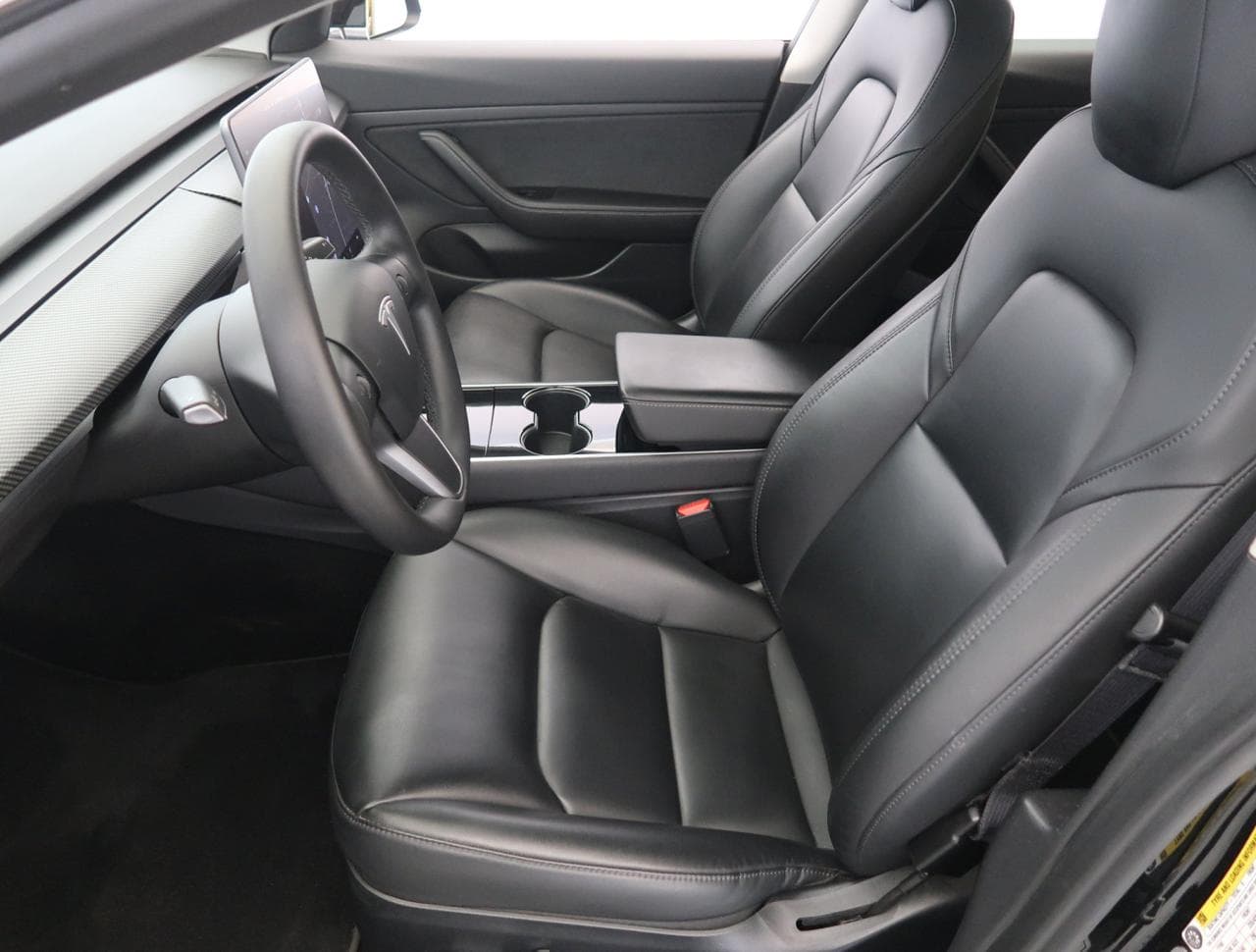 2020 Tesla Model 3 - 16