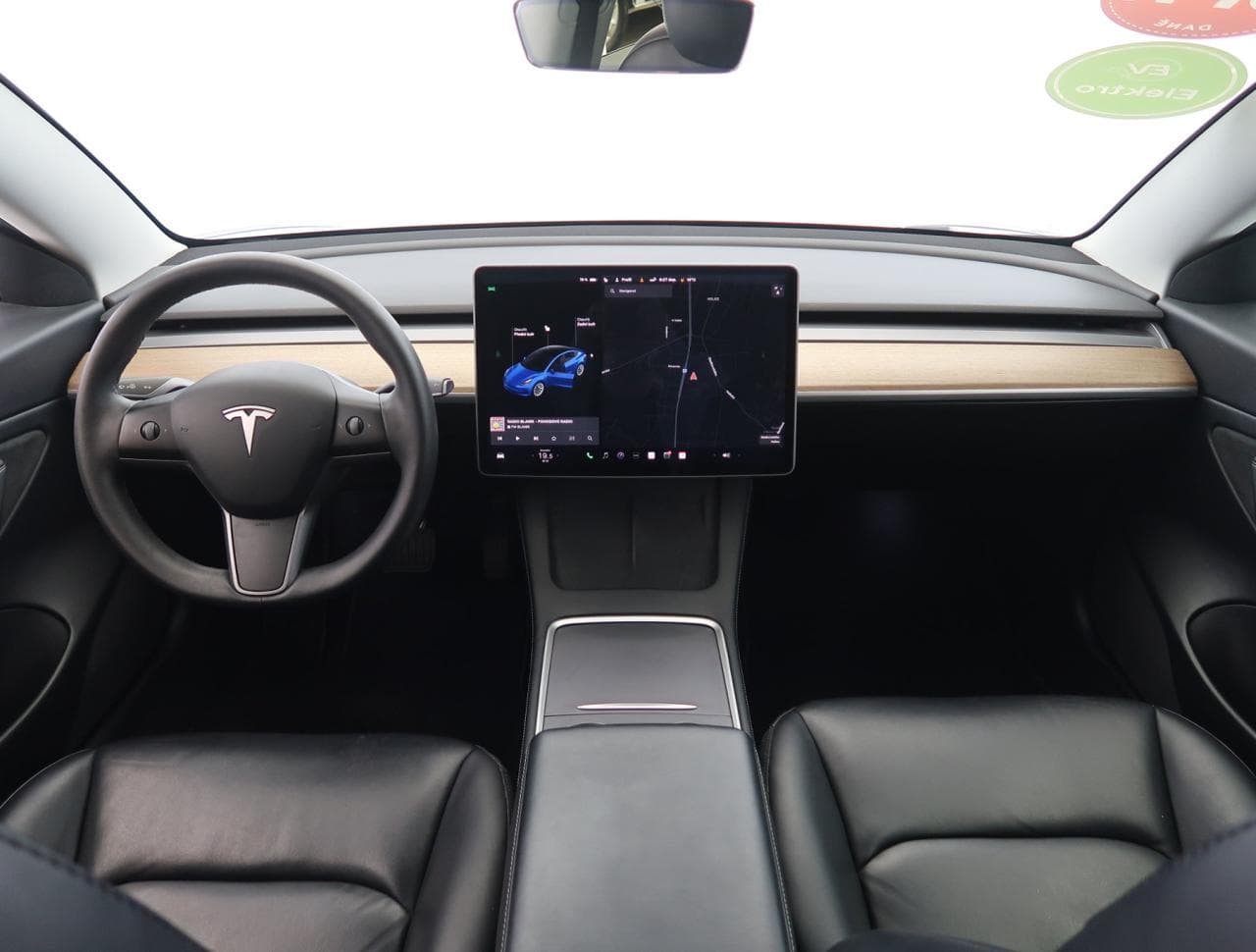 2020 Tesla Model 3 - 10