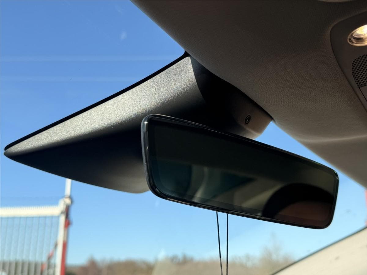 2021 Tesla Model 3 - 14