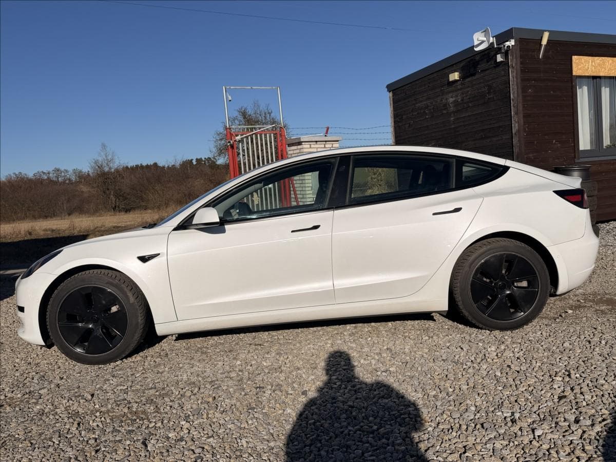 2021 Tesla Model 3 - 8