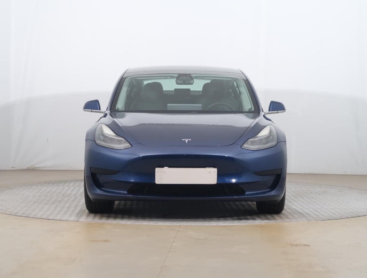 2020 Tesla Model 3 - 2