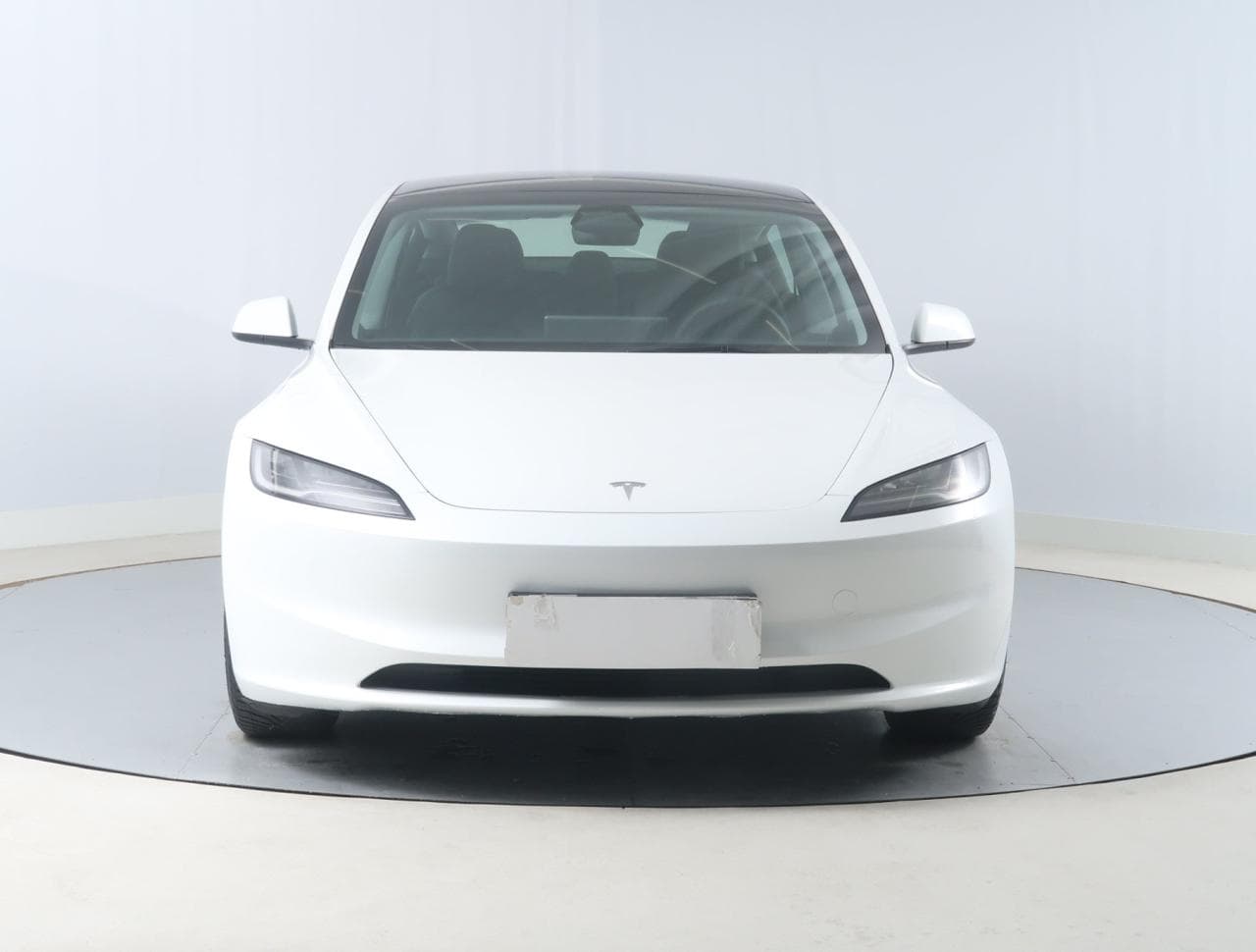 2023 Tesla Model 3 - 2