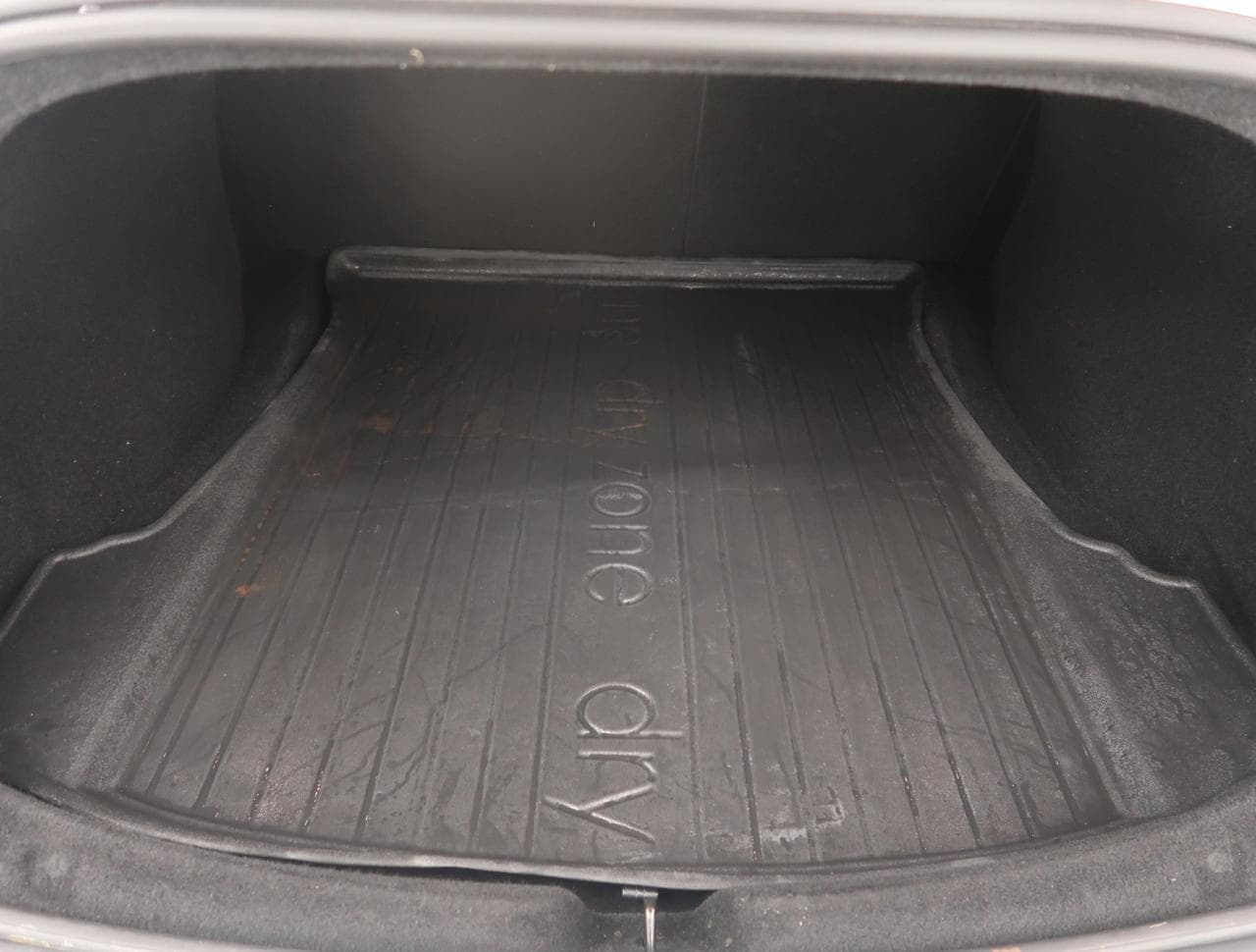 2023 Tesla Model 3 - 19