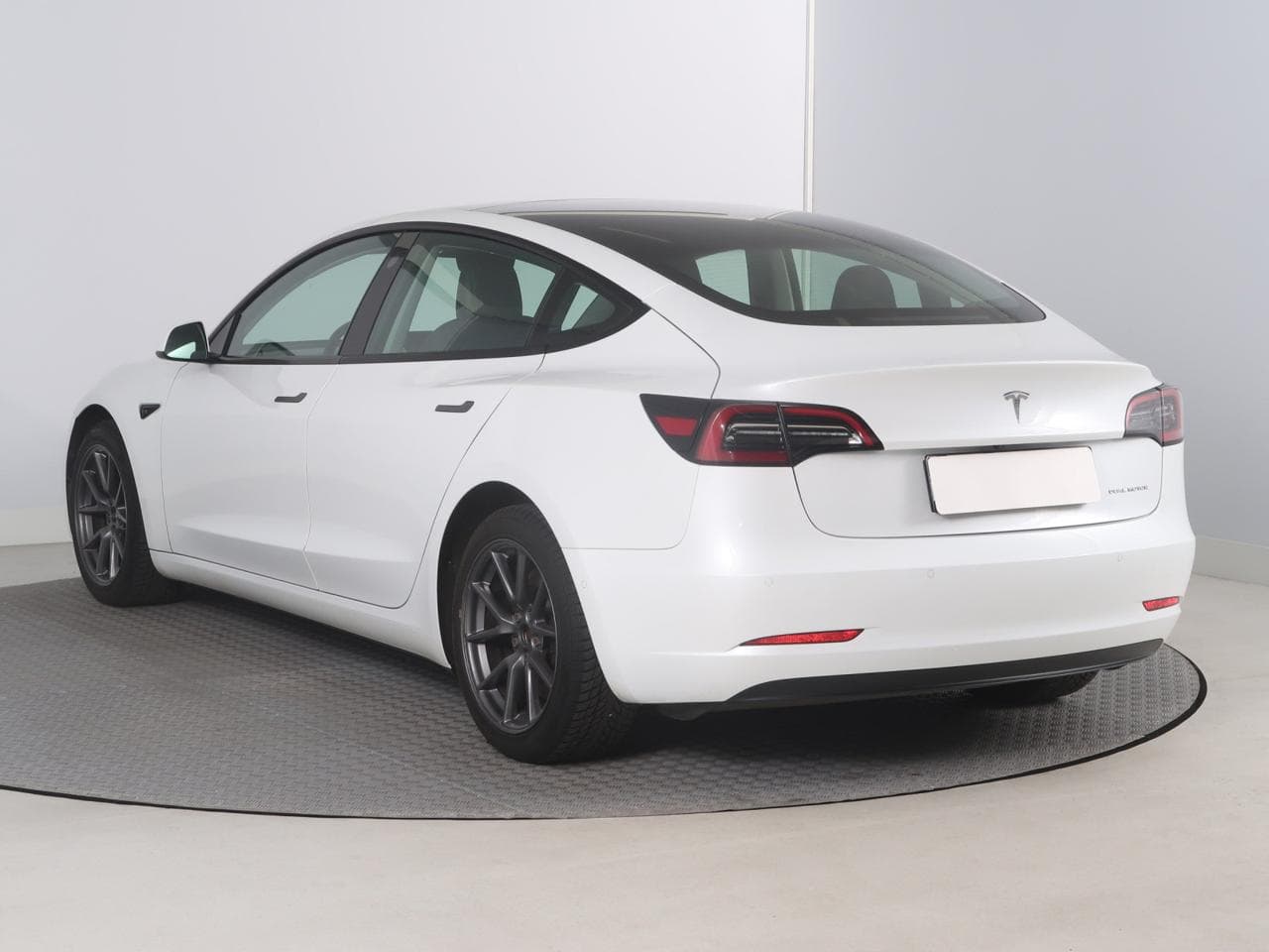 2021 Tesla Model 3 - 5