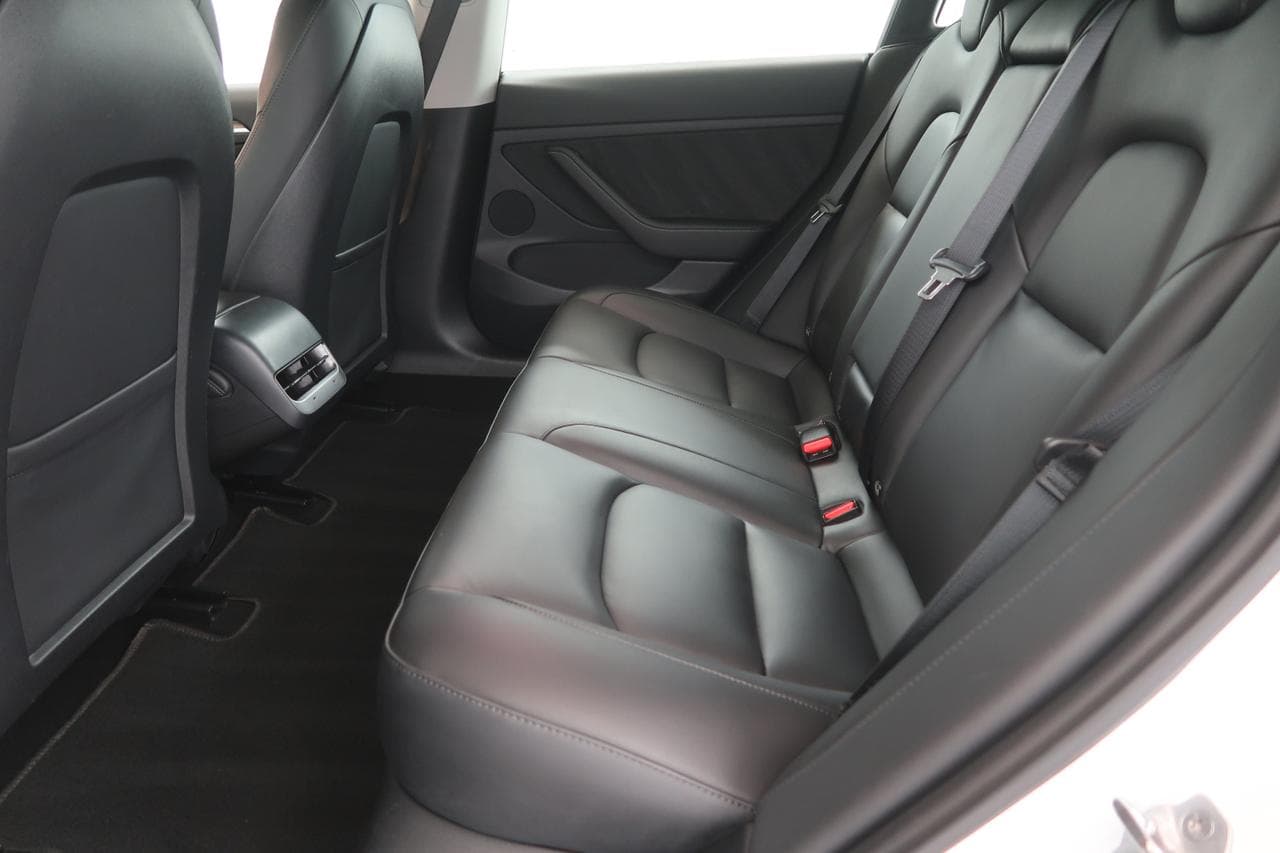 2021 Tesla Model 3 - 15