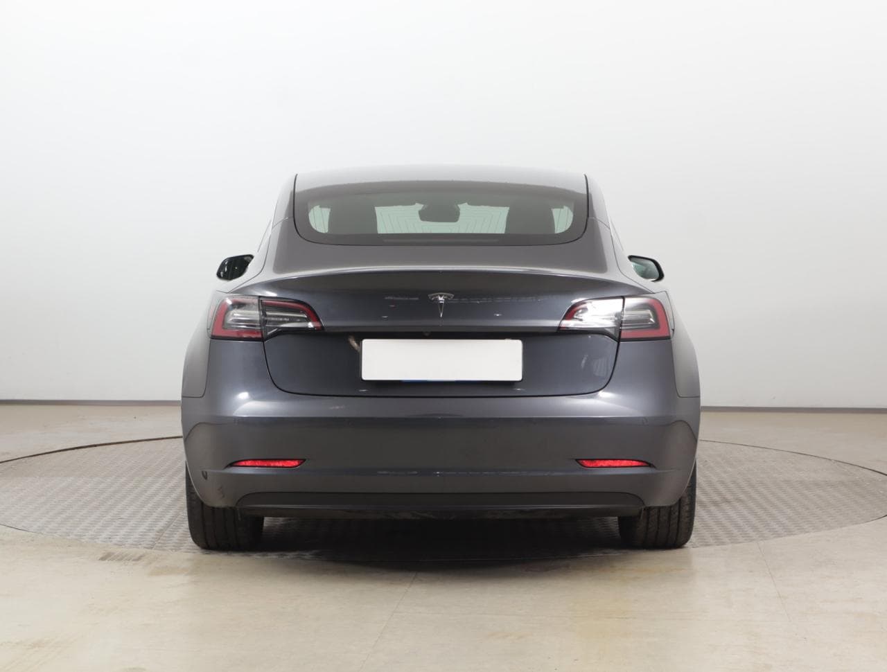 2020 Tesla Model 3 - 6
