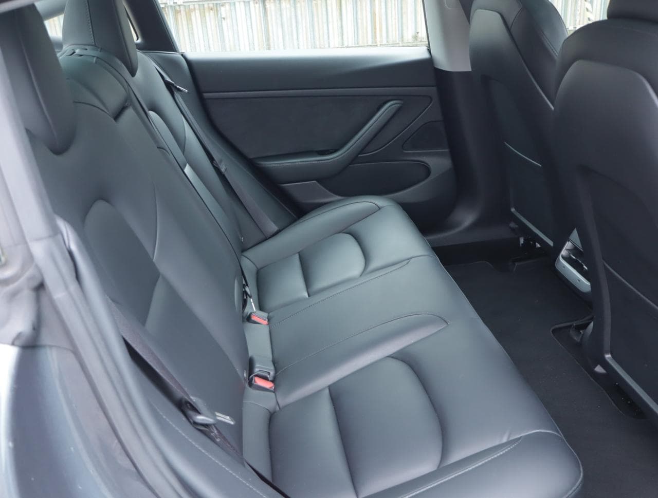 2020 Tesla Model 3 - 13