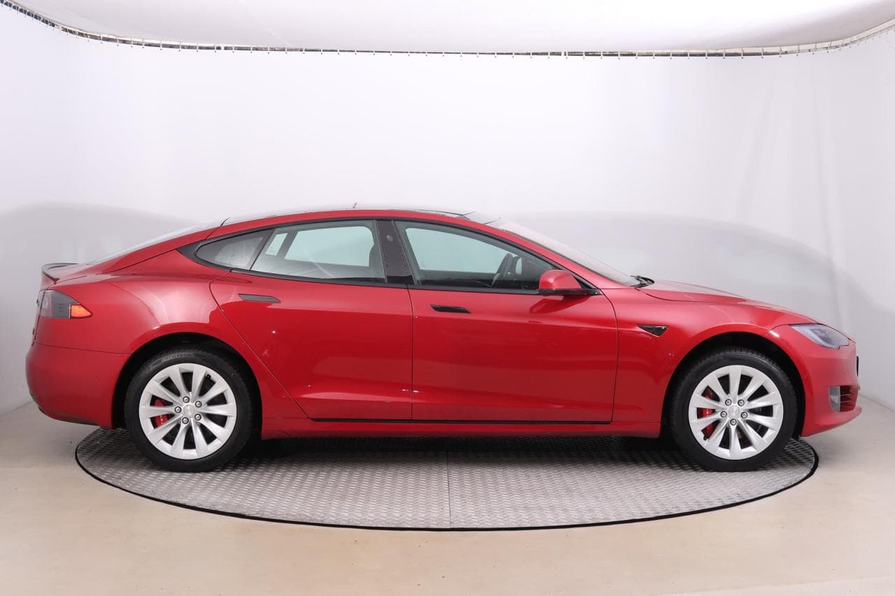 2018 Tesla MODEL S - 8