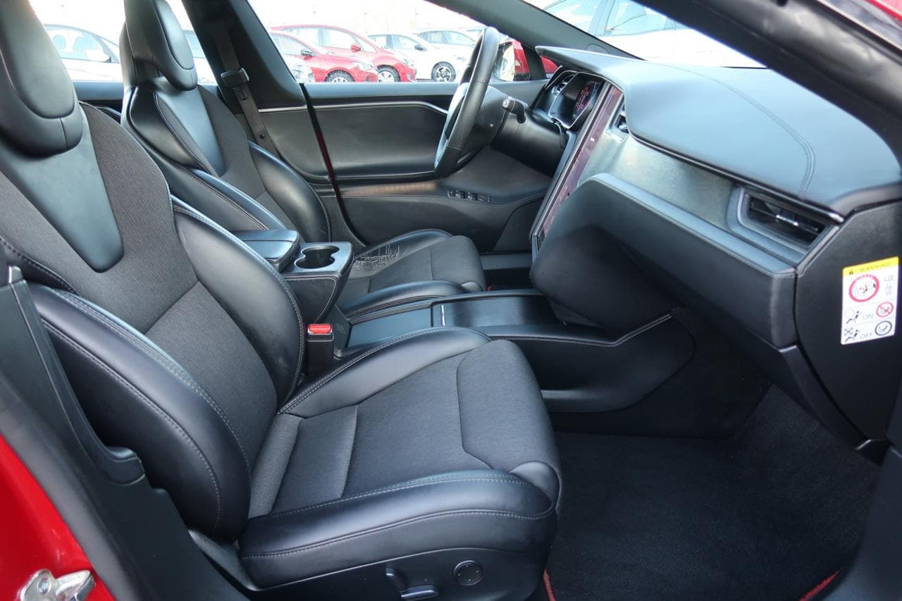 2018 Tesla MODEL S - 12