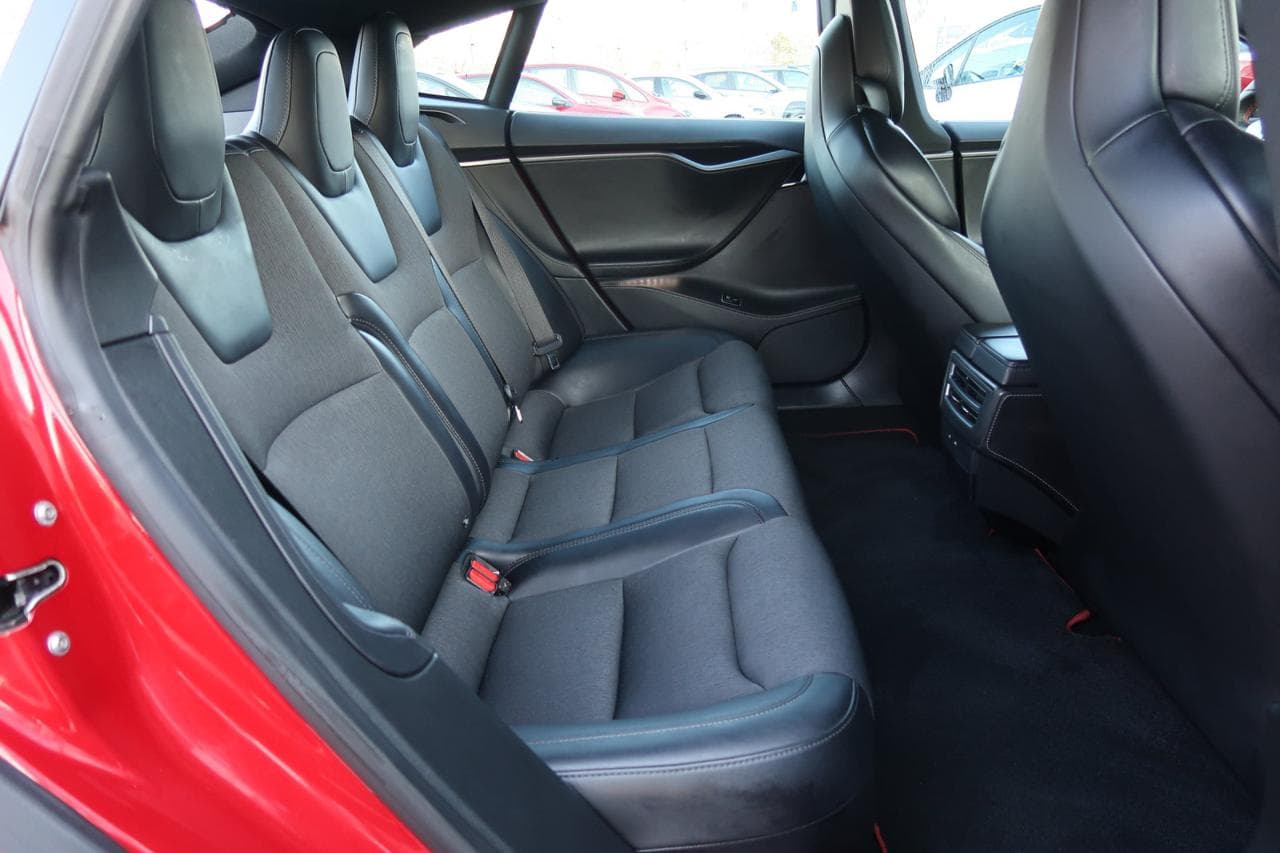 2018 Tesla MODEL S - 13