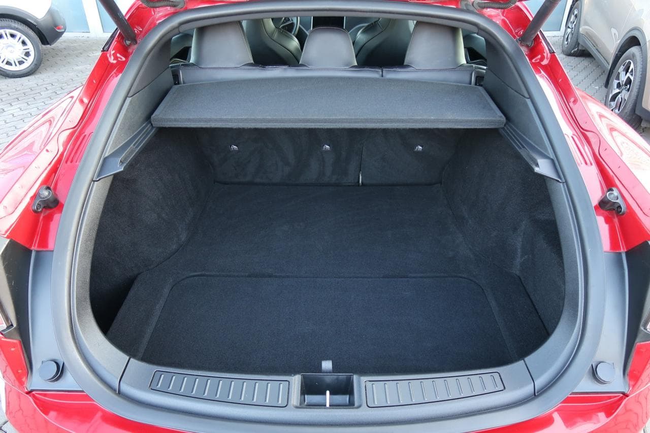2018 Tesla MODEL S - 20