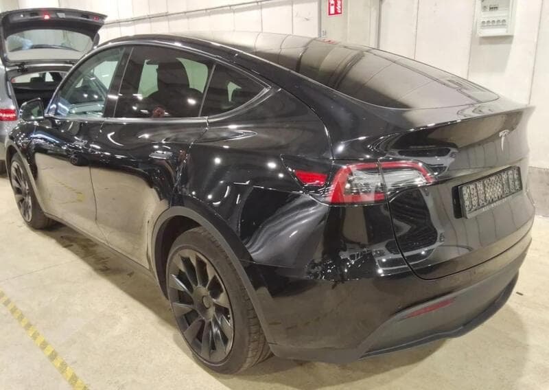 2022 Tesla MODEL Y - 3