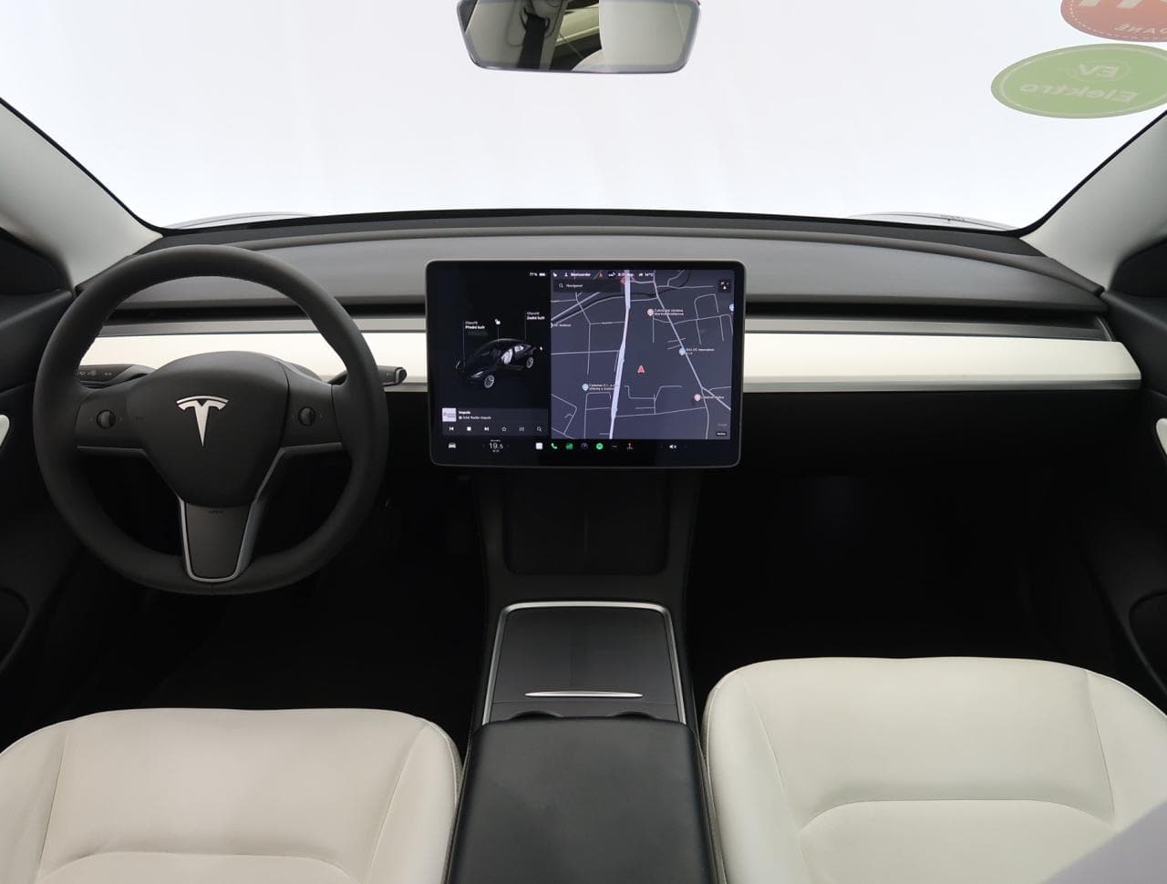 2020 Tesla MODEL 3 - 10