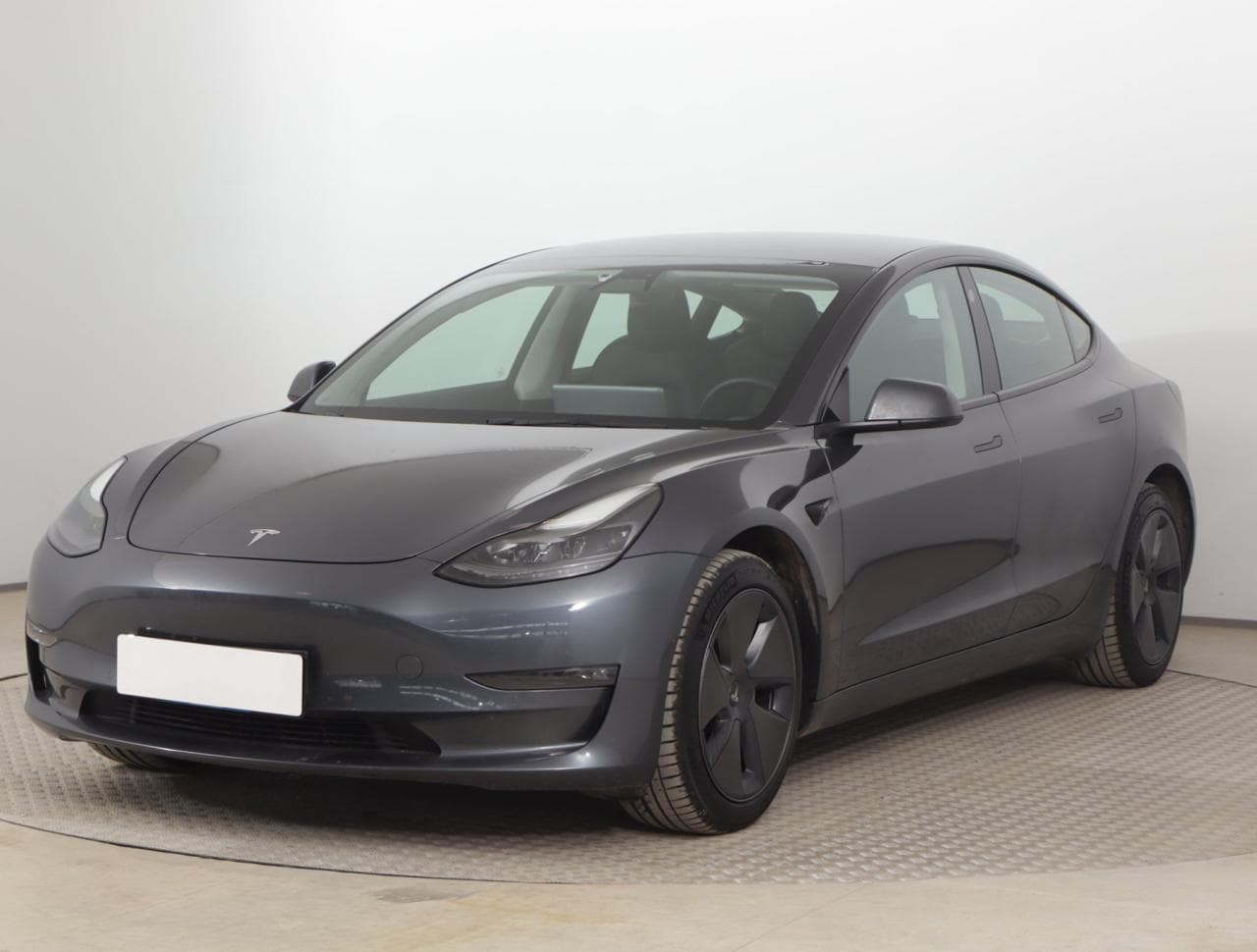 2021 Tesla Model 3 - 5