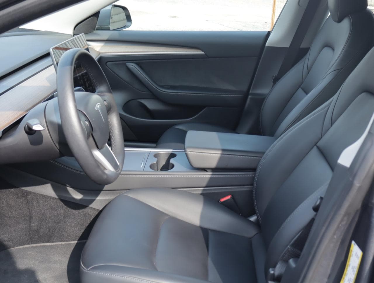 2021 Tesla Model 3 - 31
