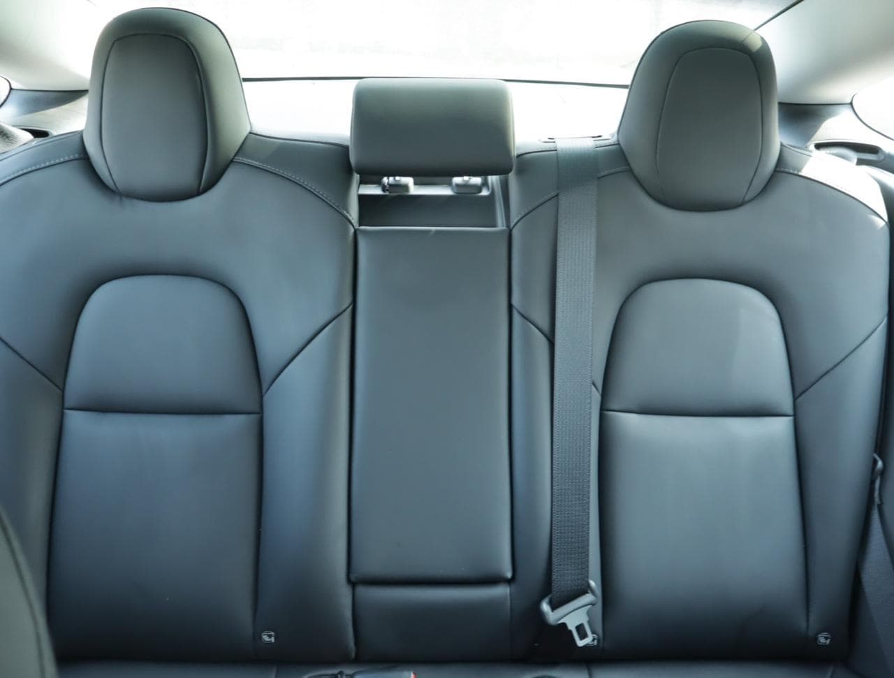 2021 Tesla Model 3 - 27